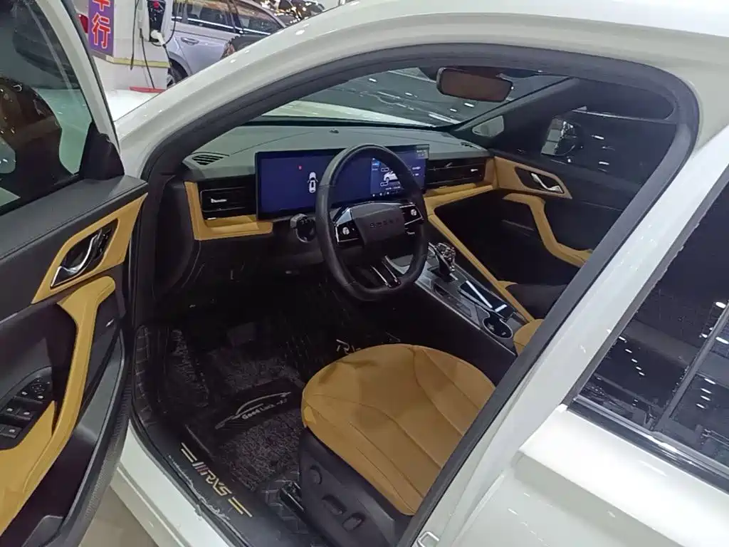Roewe RX5 — миниатюра 16