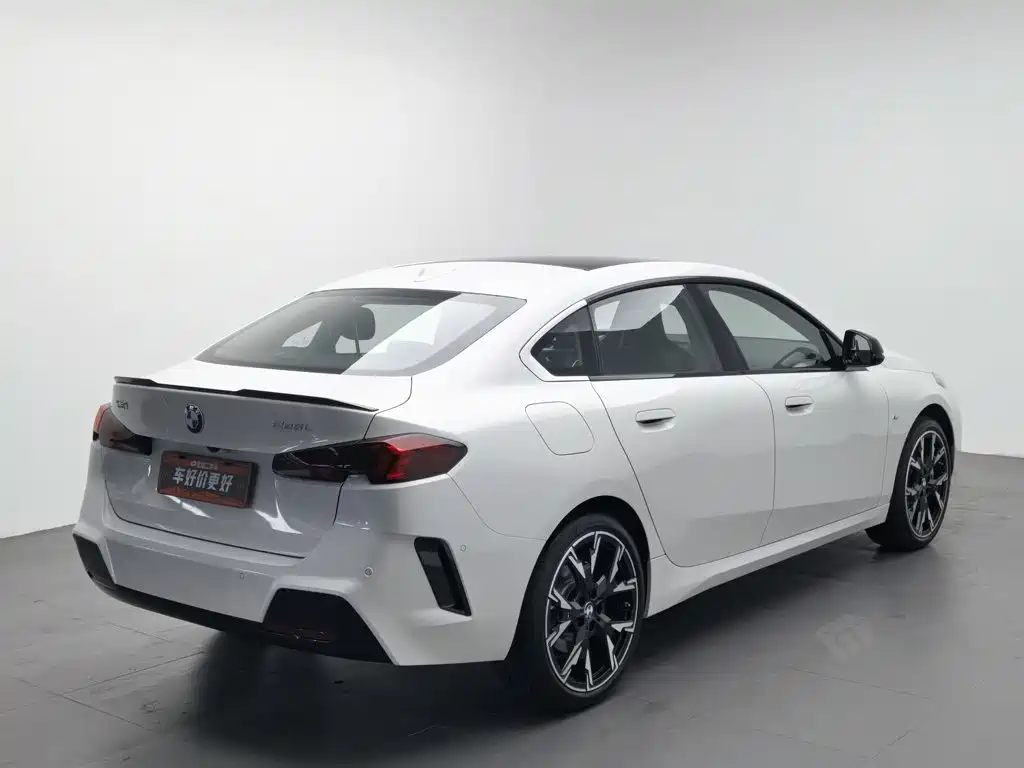 BMW 2 Series — миниатюра 2