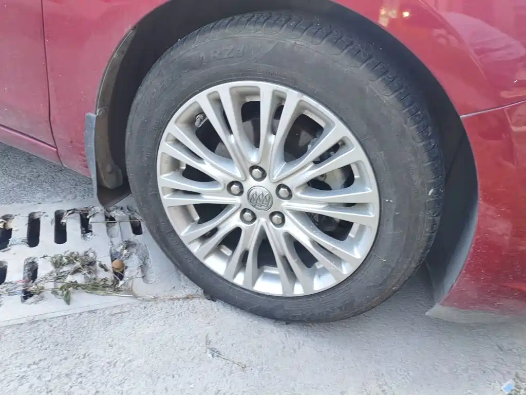 Buick Excelle — миниатюра 8