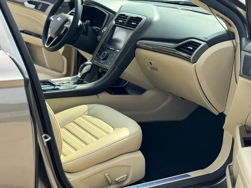 Ford Mondeo — миниатюра 4