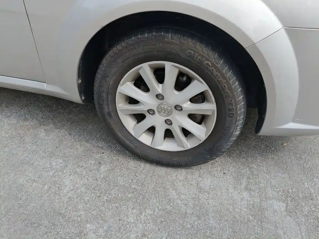 Buick Excelle — миниатюра 8