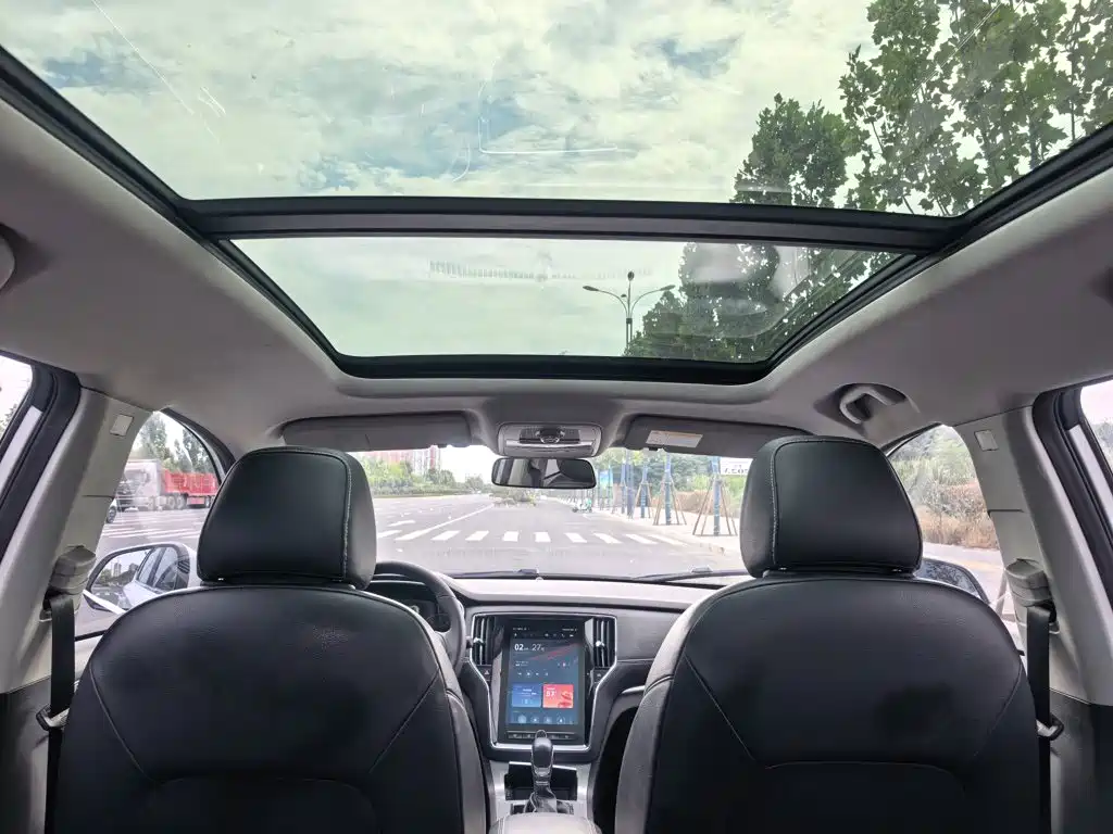 Roewe RX5 — миниатюра 14