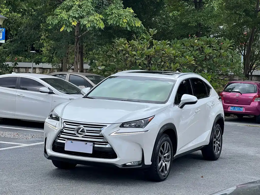 Lexus NX