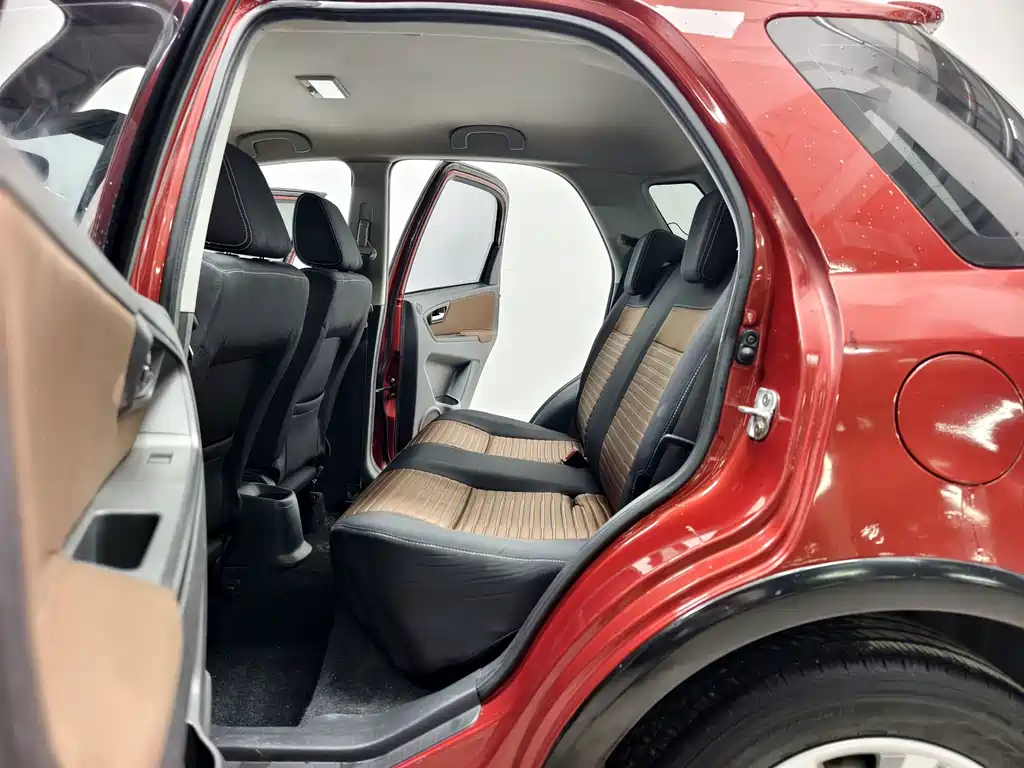 Suzuki SX4 — миниатюра 12