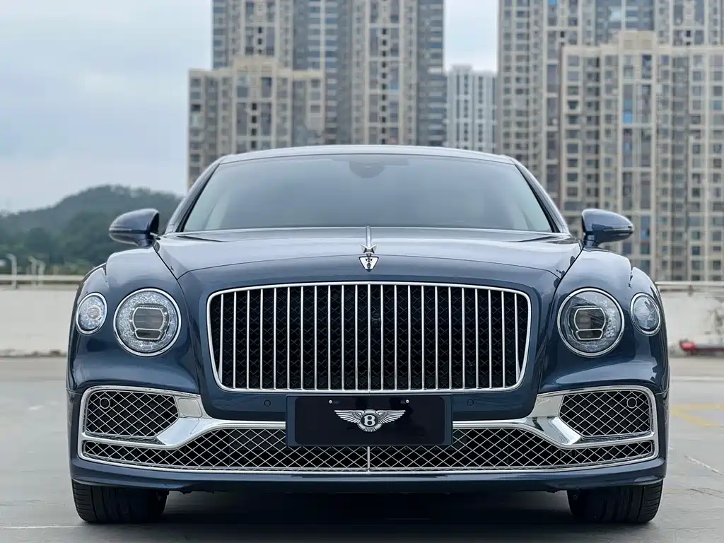 BENTLEY FLYING SPUR PLUG IN HYBRID