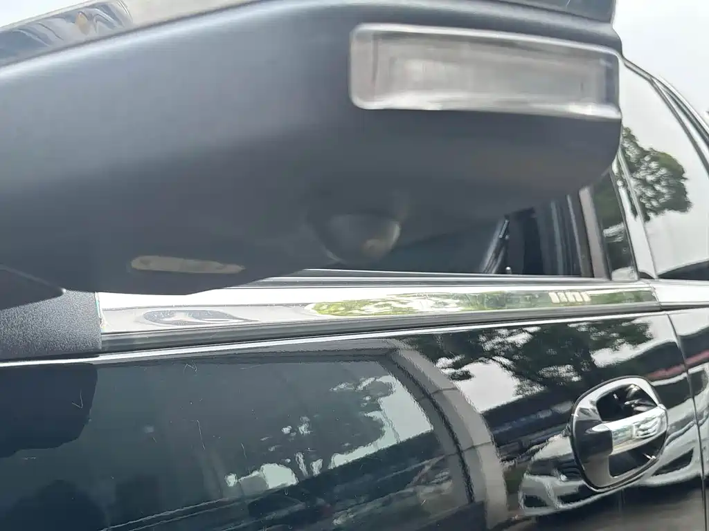 Lincoln Navigator — миниатюра 15