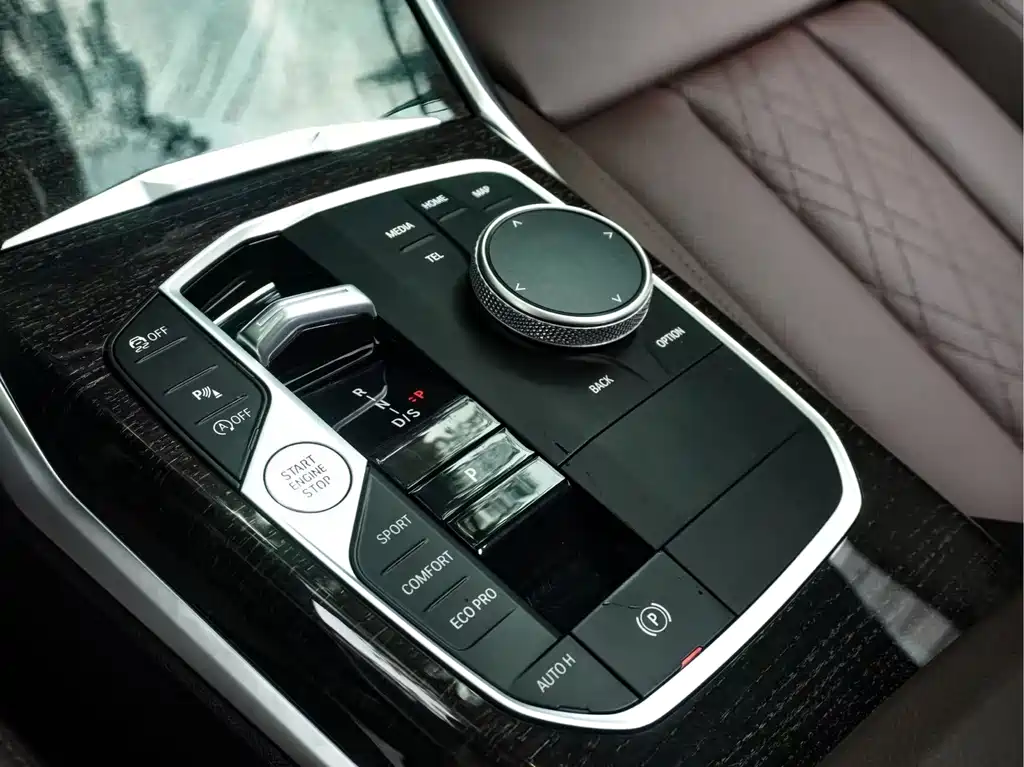 BMW 3 Series — миниатюра 20