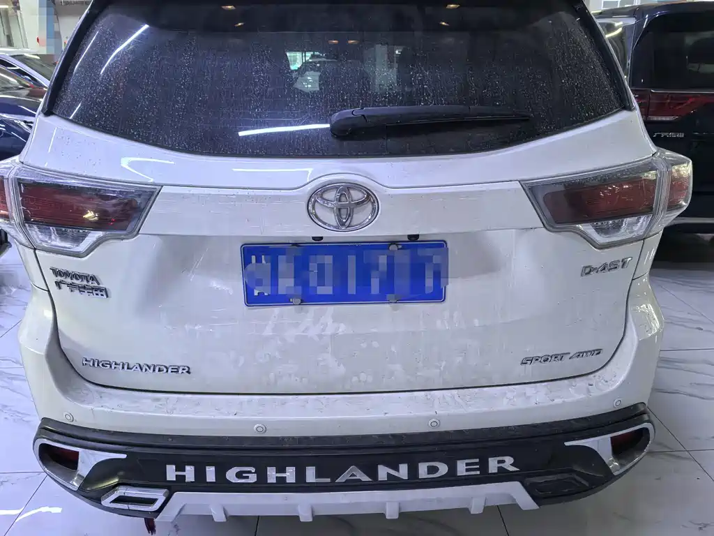 Toyota Highlander — миниатюра 4