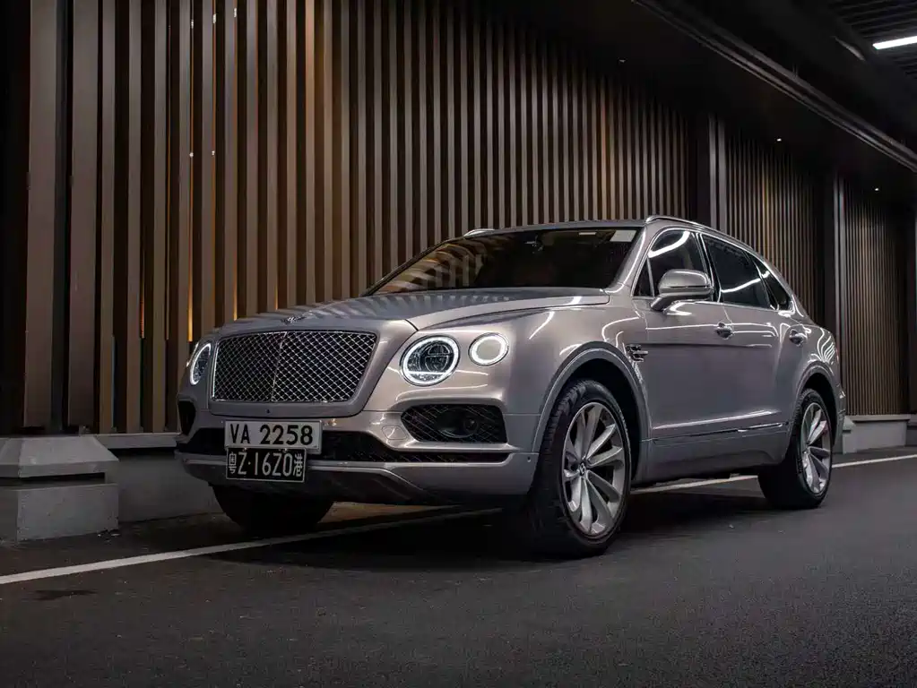 Bentley Bentayga 2016 6.0T Standard
