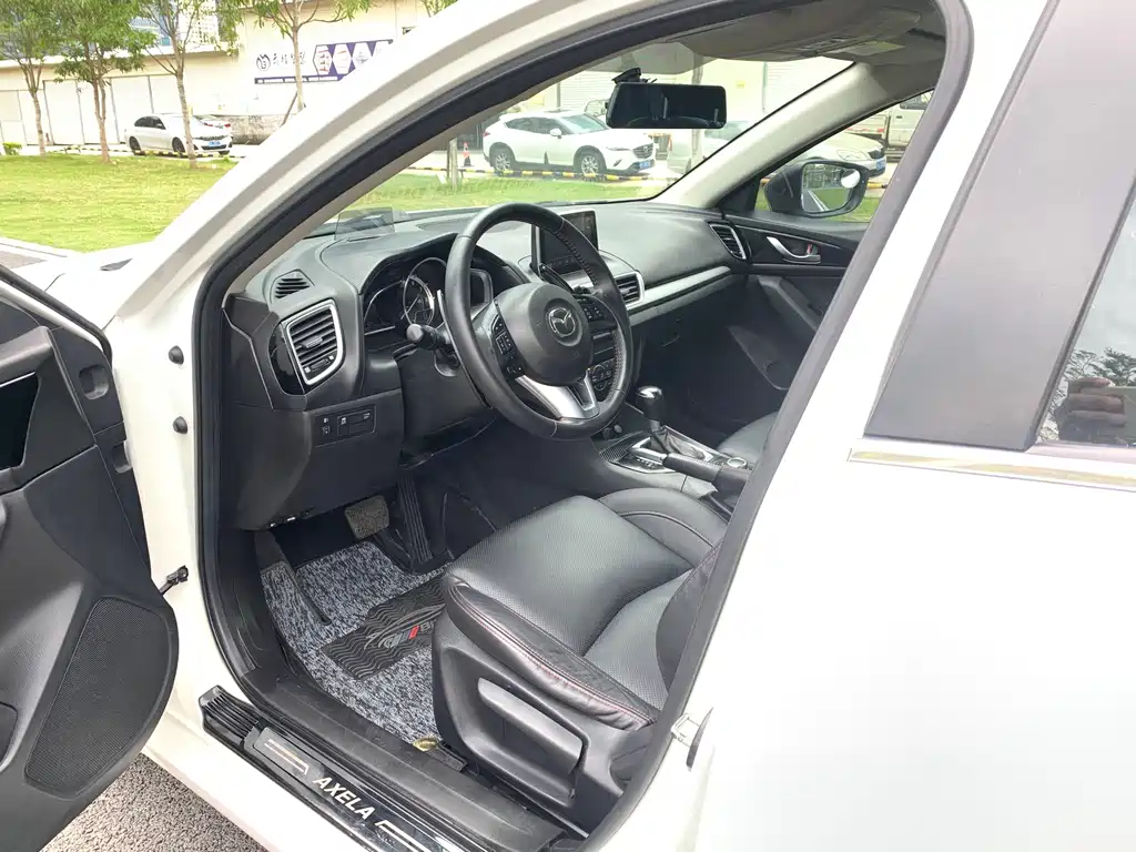 Mazda 3 Axela — миниатюра 6