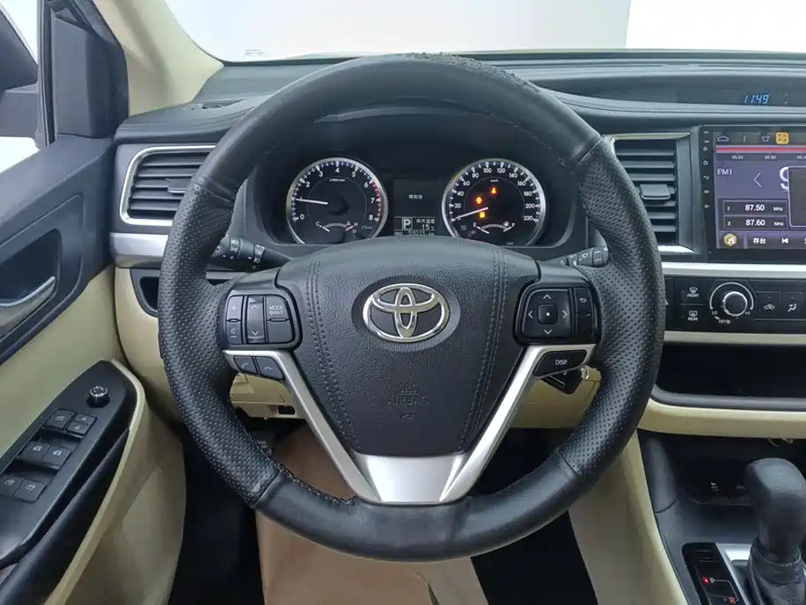 Toyota Highlander — миниатюра 15