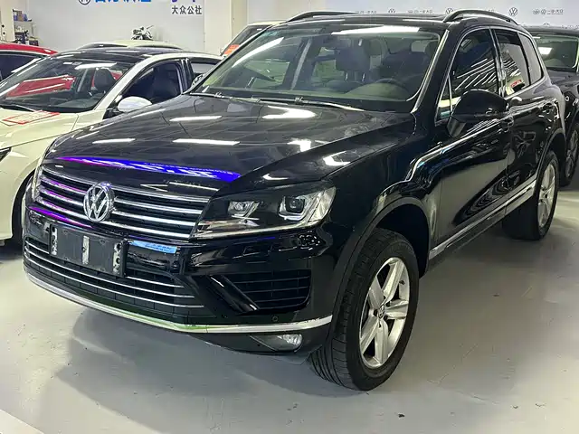 VOLKSWAGEN TOUAREG 2017