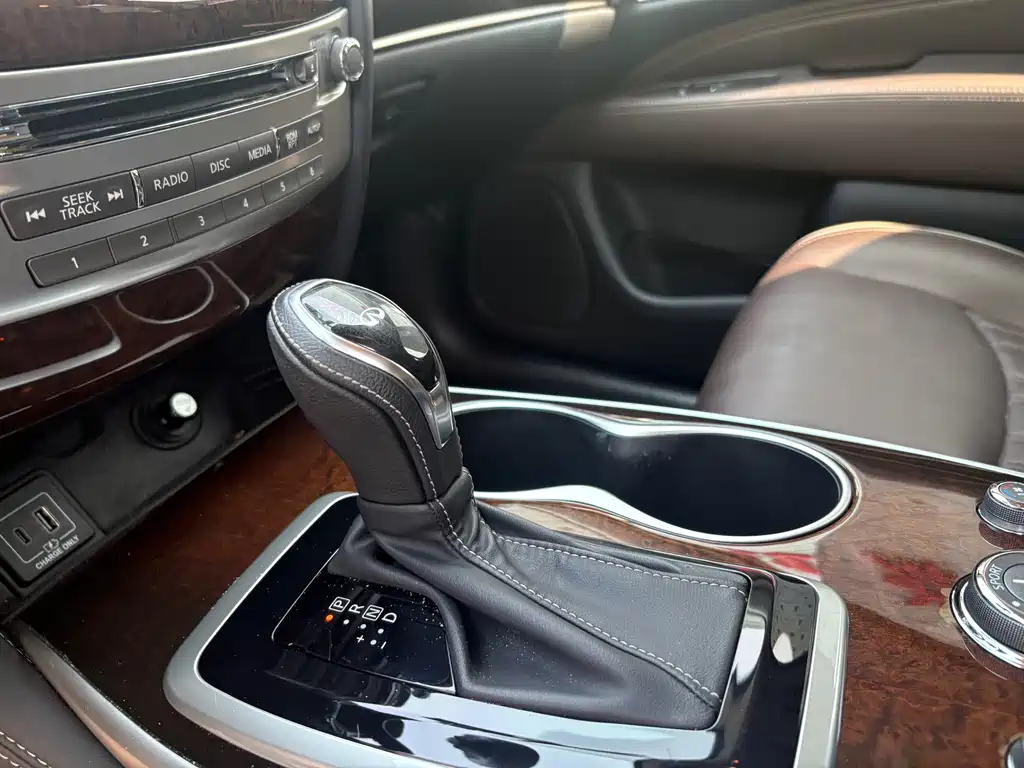 Infiniti QX60 (Import) — миниатюра 7