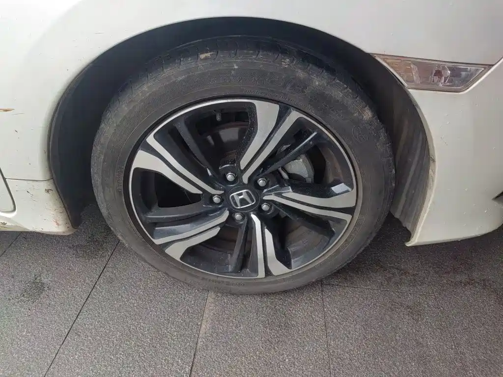 Honda Civic — миниатюра 24