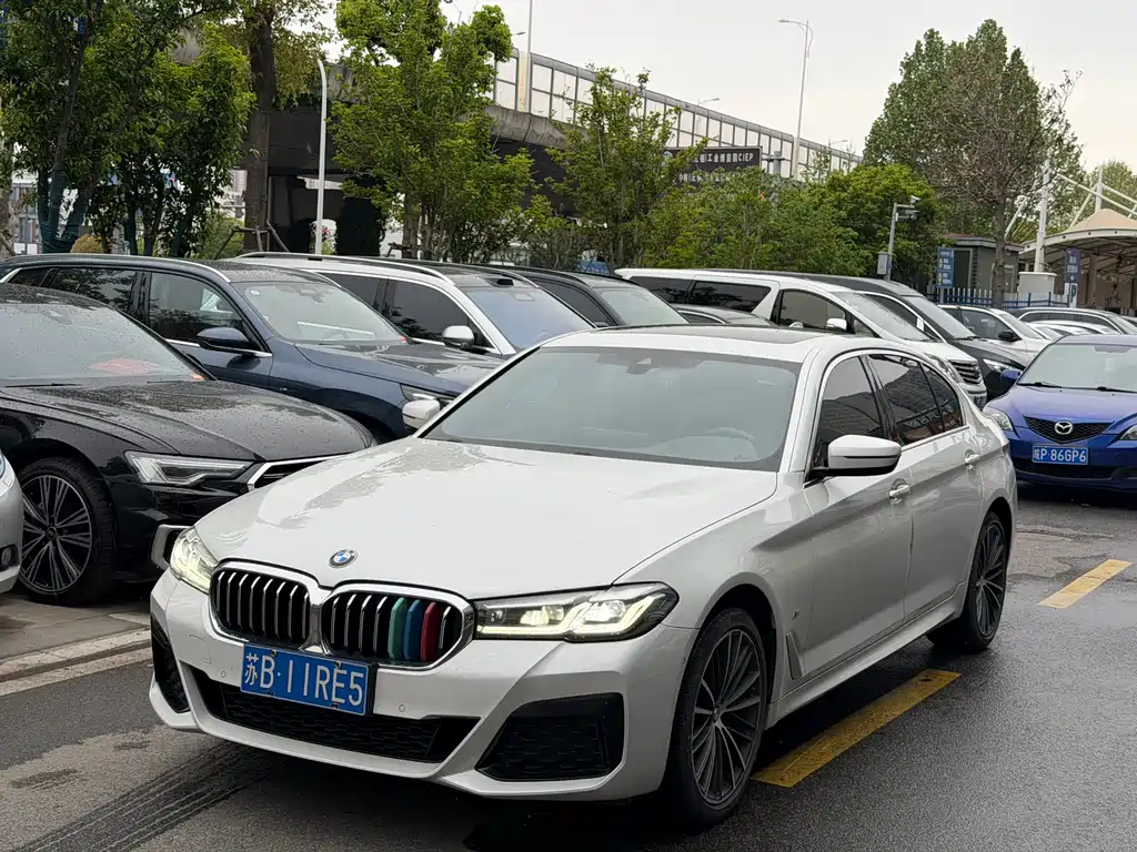 BMW 5 Series 2022