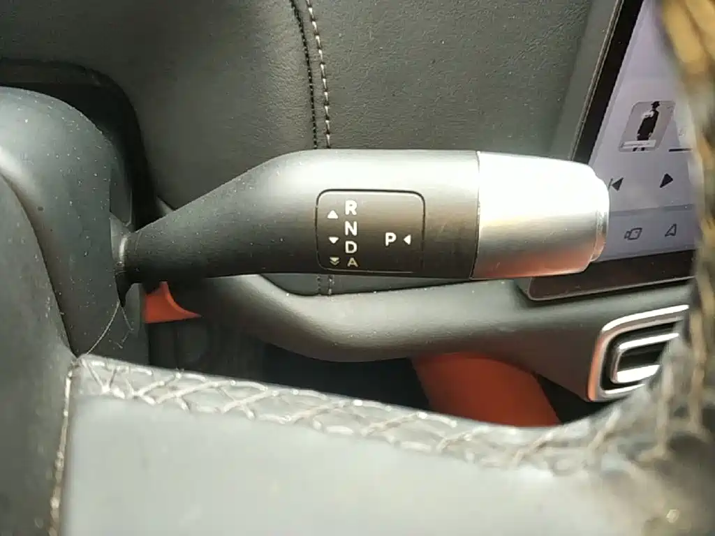 Li Auto Li L7 — миниатюра 14