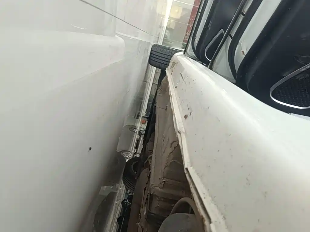 Geely Emgrand — миниатюра 22