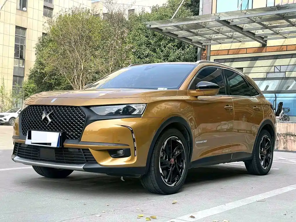 Купить DS DS 7 Crossback