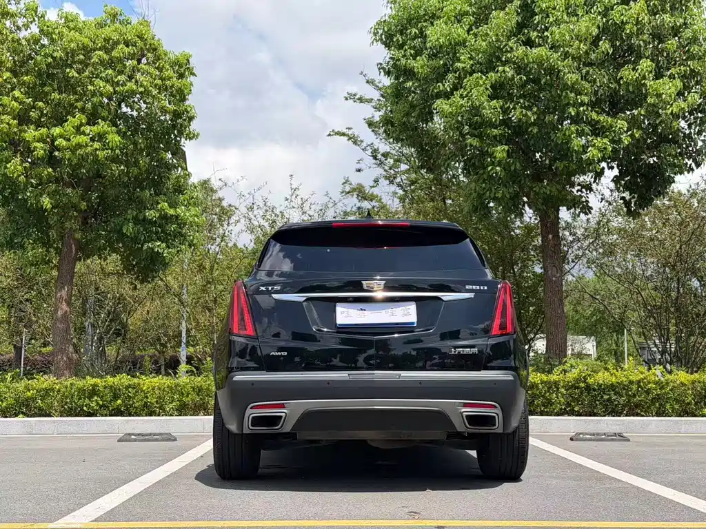 Cadillac XT5 — миниатюра 5
