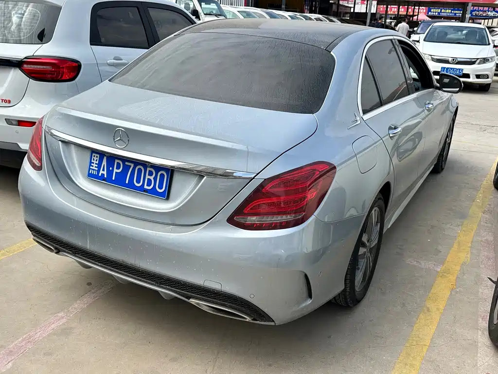 Mercedes-Benz C-Class — миниатюра 4