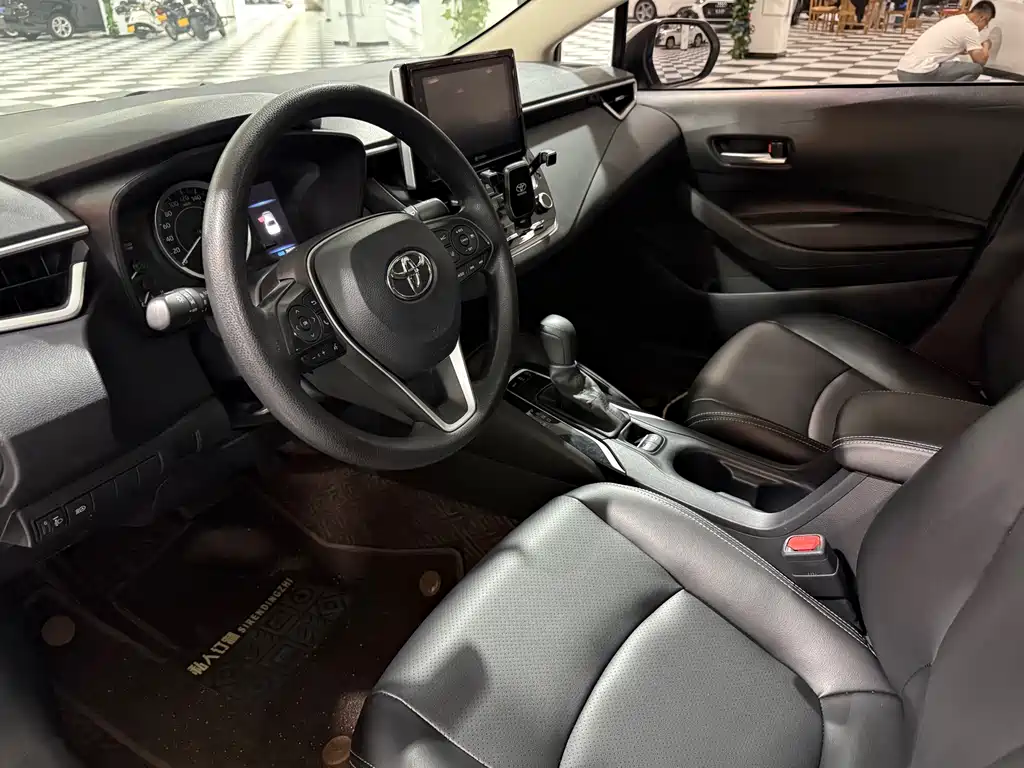 Toyota Corolla — миниатюра 4