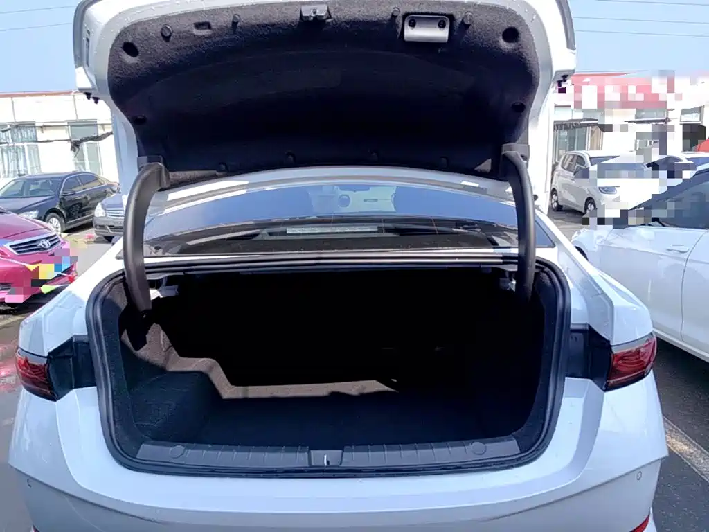 BYD Qin PLUS — миниатюра 19