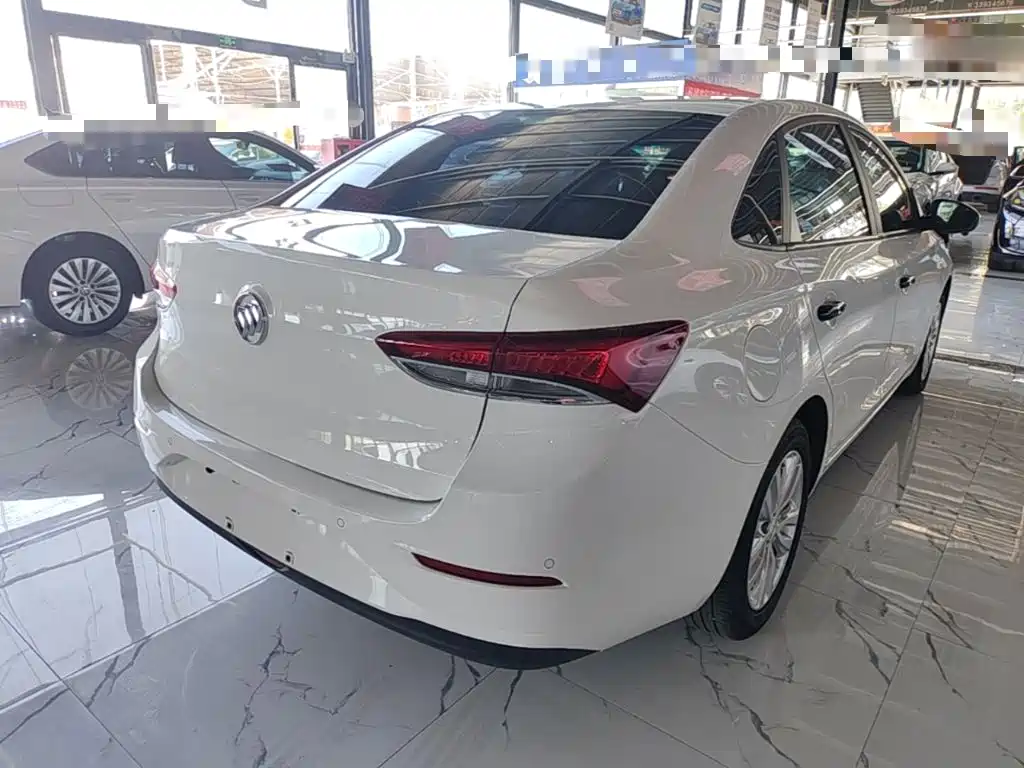 Buick Excelle — миниатюра 7