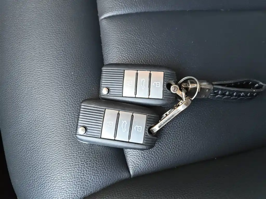 Roewe i6 Classic — миниатюра 9