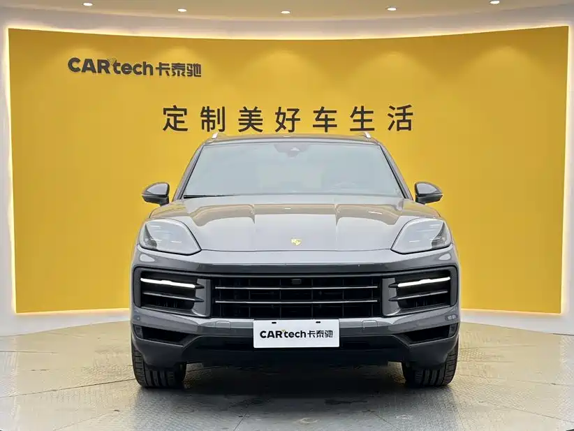 Porsche Cayenne — миниатюра 3