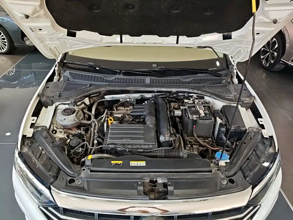 Volkswagen Sagitar — миниатюра 20