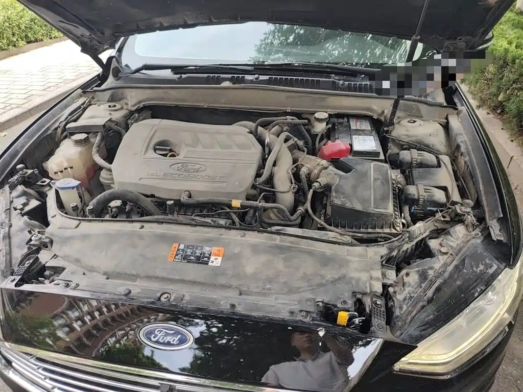 Ford Mondeo — миниатюра 11