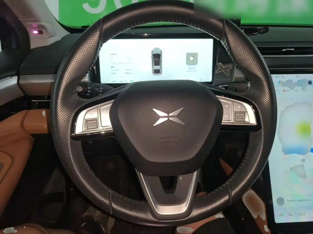 XPeng P5 — миниатюра 11