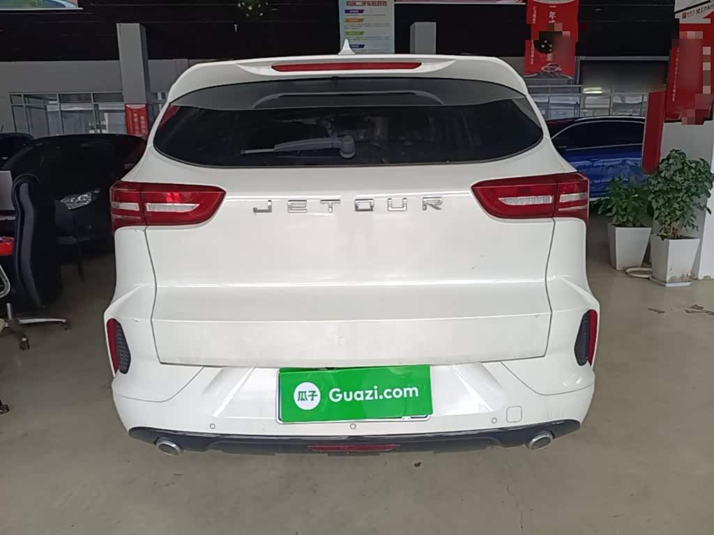 Jetour Jetour X70 1.5 л 2021 г. Белый, пробег 44100 км