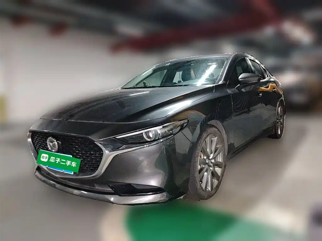 Mazda 3 Axela 2022