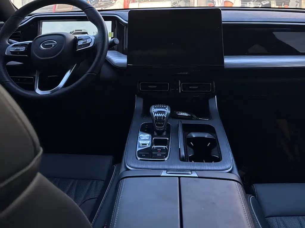 GAC Motor Trumpchi GS8 — миниатюра 10