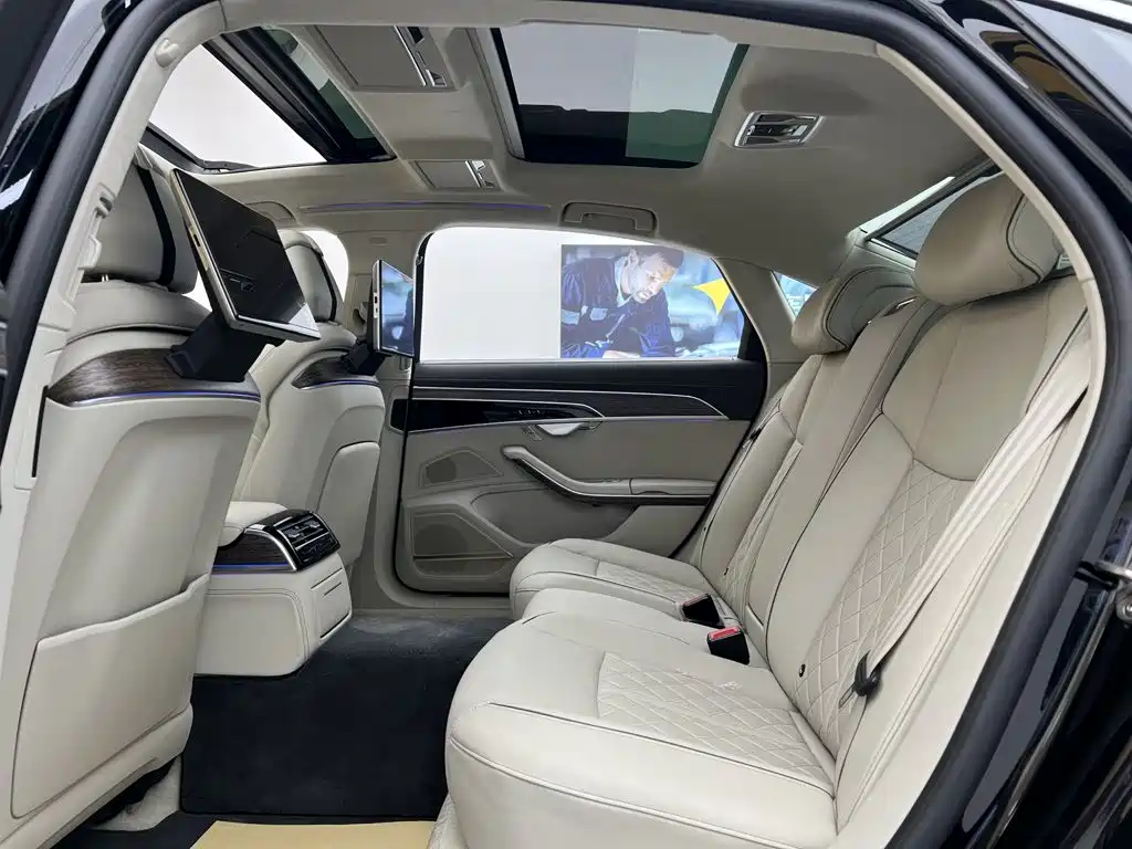 Audi A8 — миниатюра 22