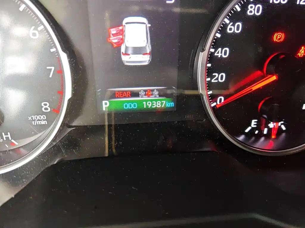 Toyota RAV4 — миниатюра 13