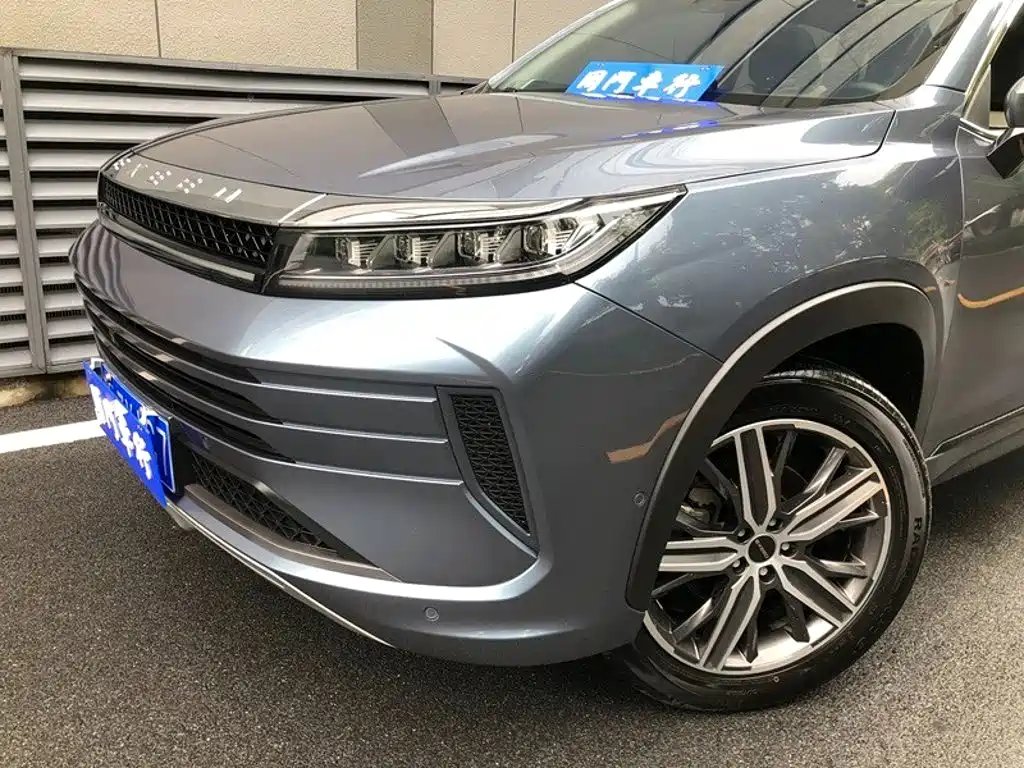 Exeed Zhaofeng — миниатюра 3