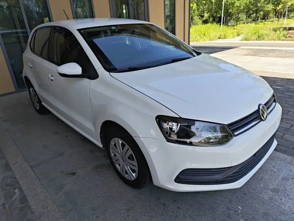 Volkswagen Polo — миниатюра 4
