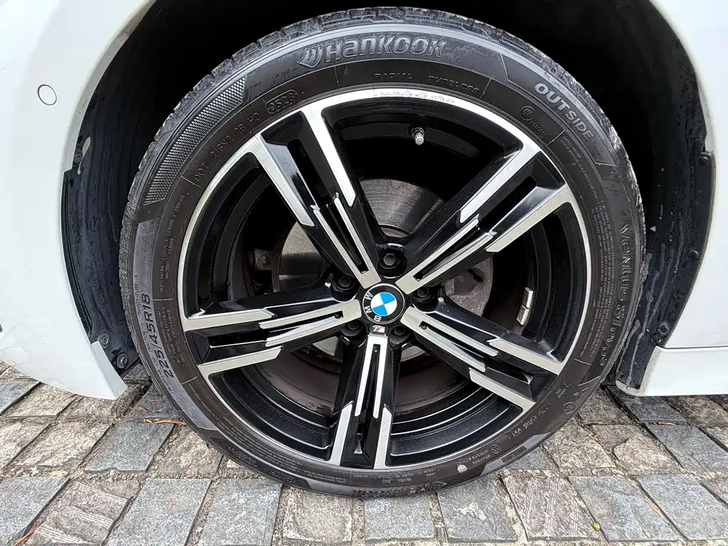 BMW 3 Series — миниатюра 7