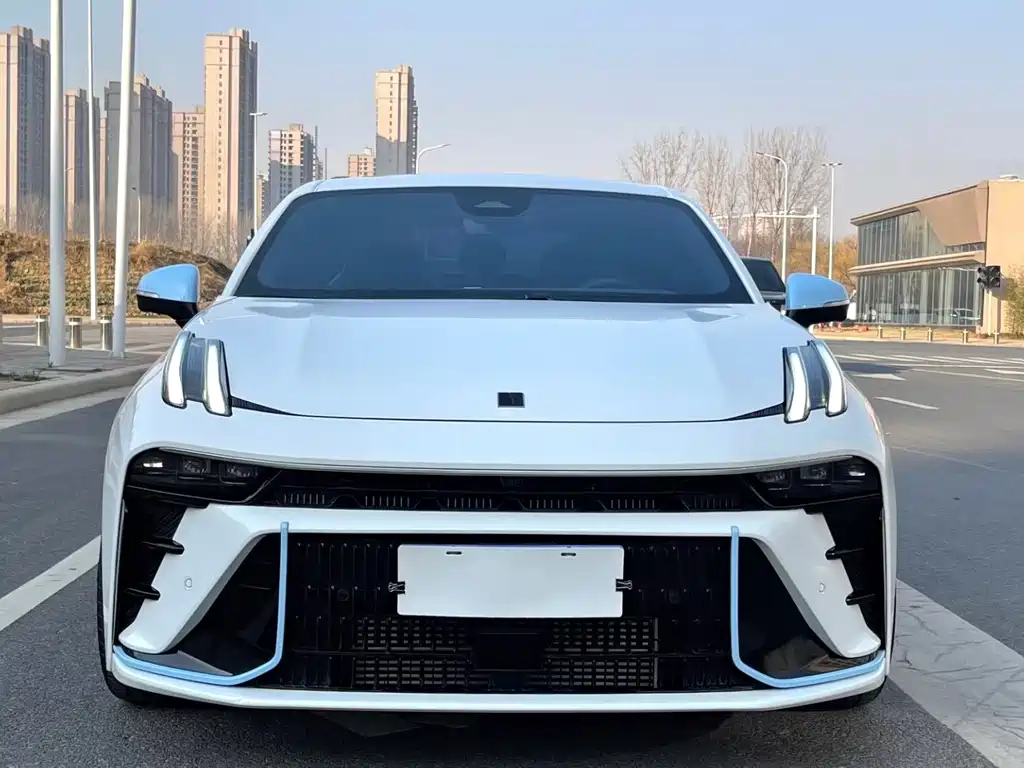 Lynk & Co 03 — миниатюра 2