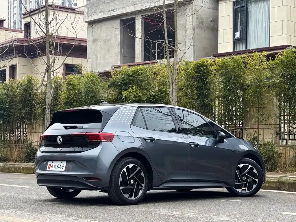 VOLKSWAGEN ID.3