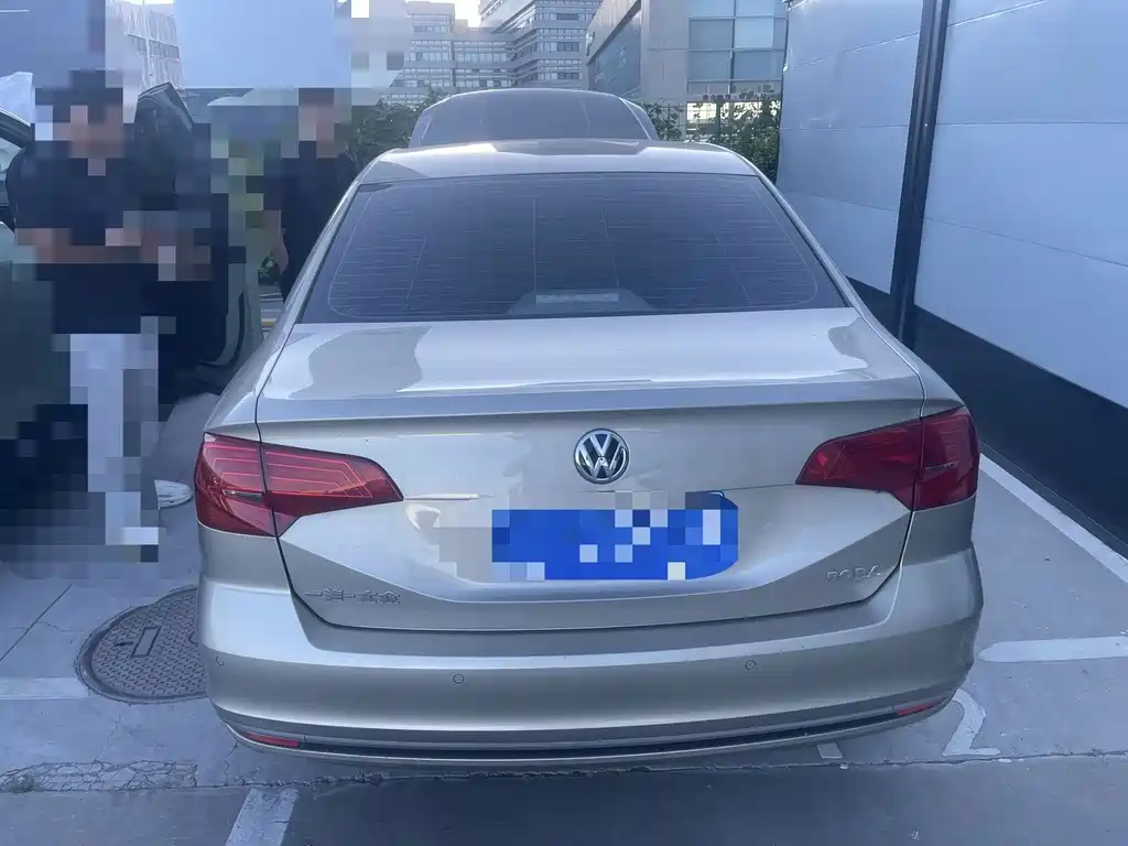 Volkswagen Bora — миниатюра 8