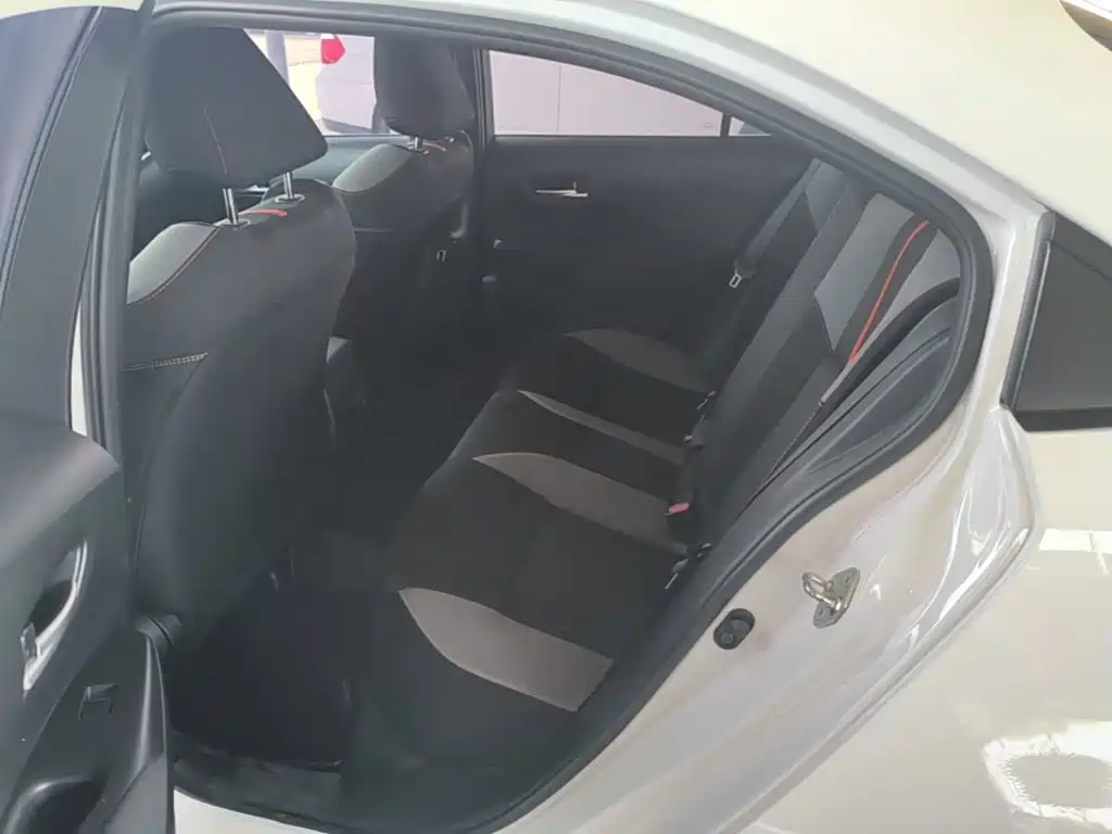 Toyota Corolla — миниатюра 17