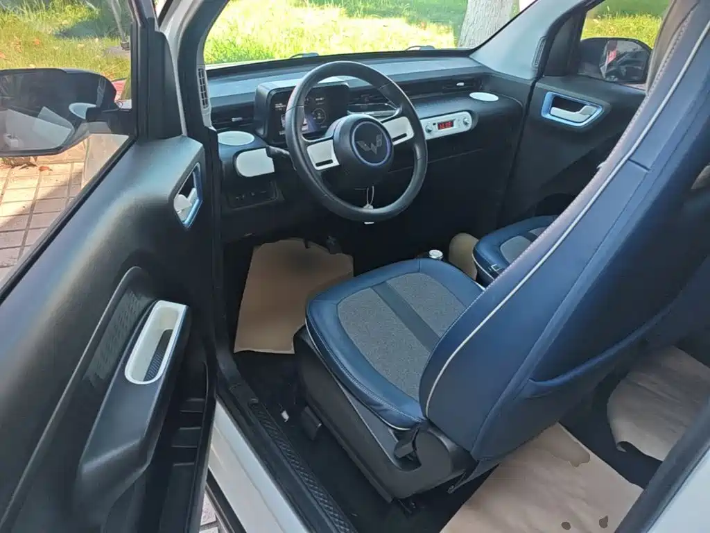 Wuling MINIEV — миниатюра 16