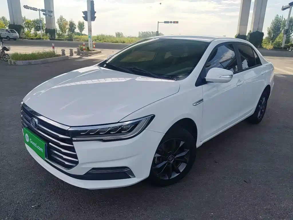 BYD Qin — миниатюра 2