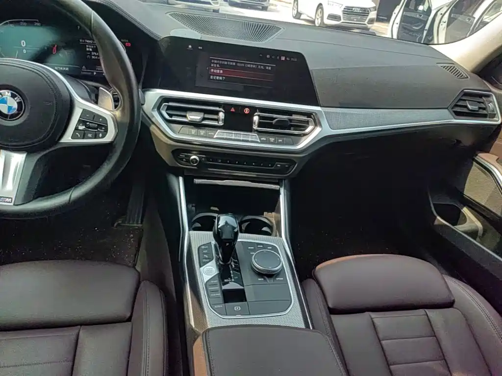 BMW 3 Series — миниатюра 13