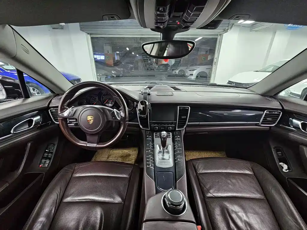 Porsche Panamera — миниатюра 15