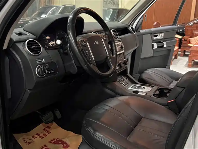 Land Rover Discovery — миниатюра 10