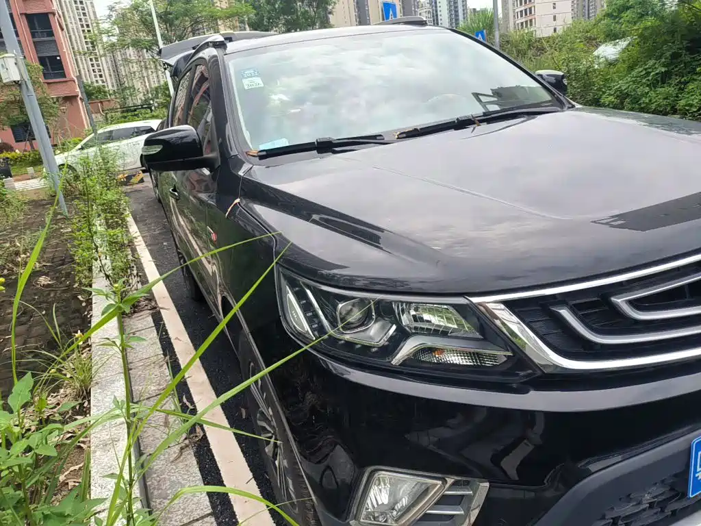 Geely Vision X6 — миниатюра 7